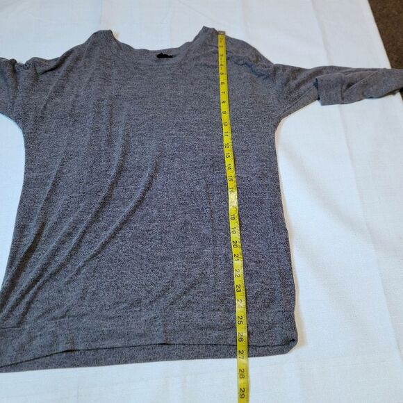 Hannah Gray Long Sleeve Sweater Size Large - Picture 6 of 9